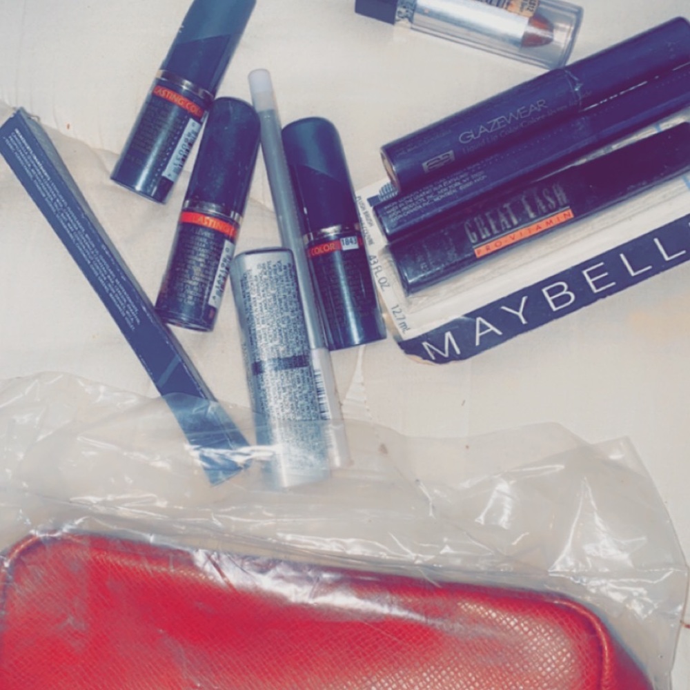 Make up bundle - Picture 3 of 5